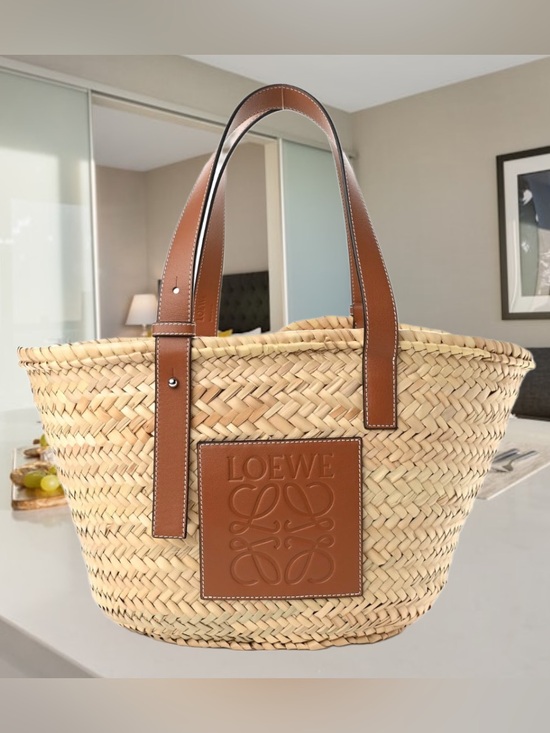 Loewe Handbags - LOEWE X Paula's Ibiza Basket Medium ✨Bag in Palm Leaf with Leather Handles